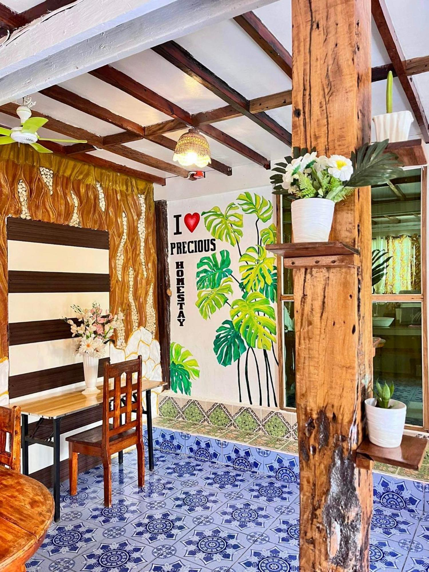 Precious Homestay-Family Room Burgos  Bagian luar foto